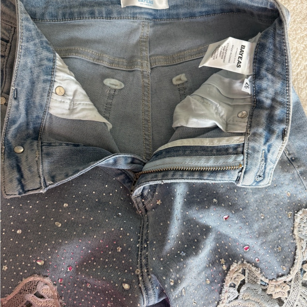 Elegant Light Blue Lace Jeans - Picture 4 of 4
